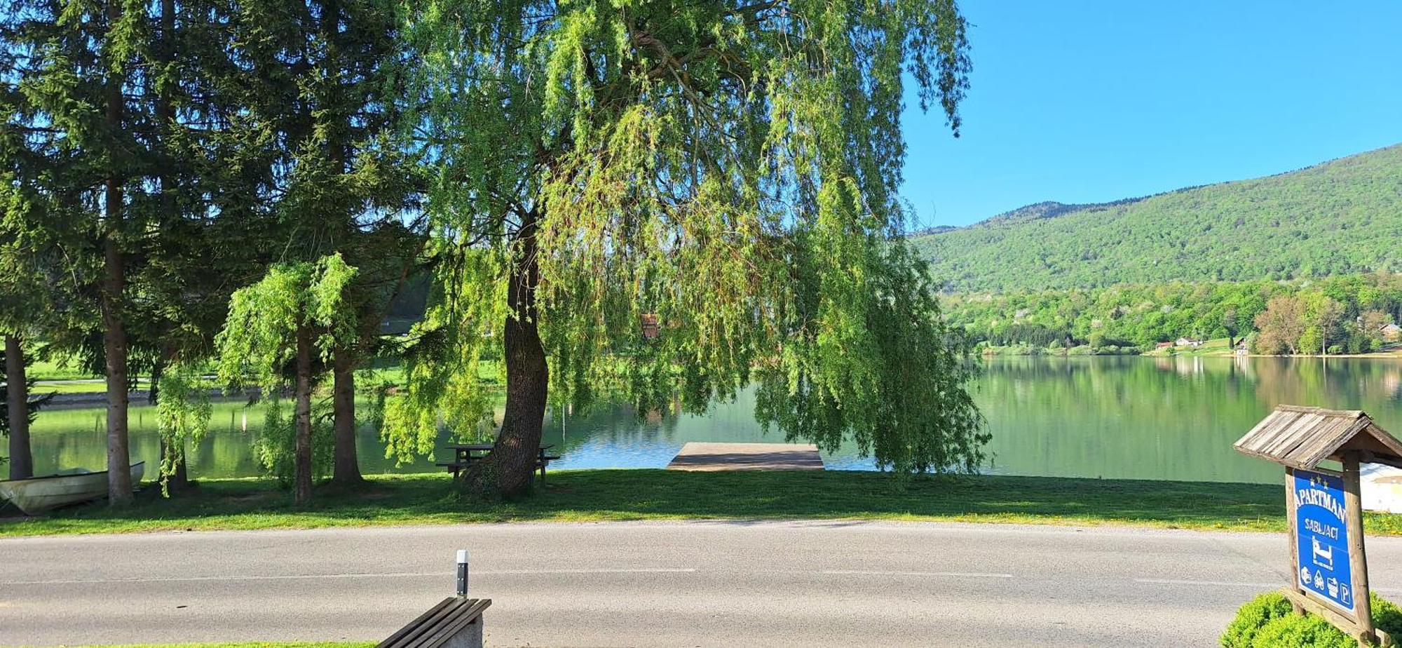Apartment Sabljaci By The Lake Ogulin Kültér fotó